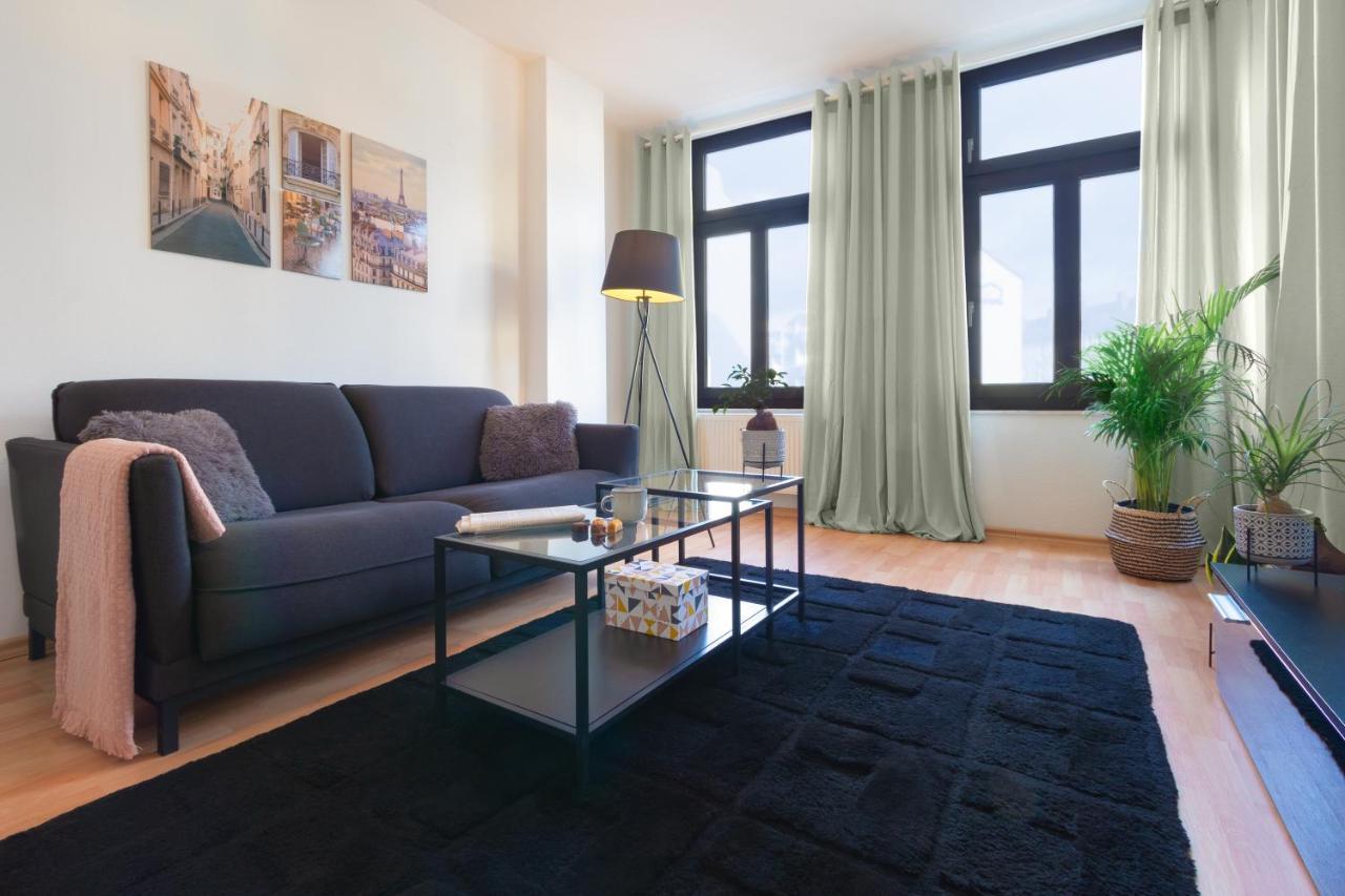Ruhige Wohnung In Zentraler Lage - Quiet Flat In A Central Location Magdeburg Kültér fotó